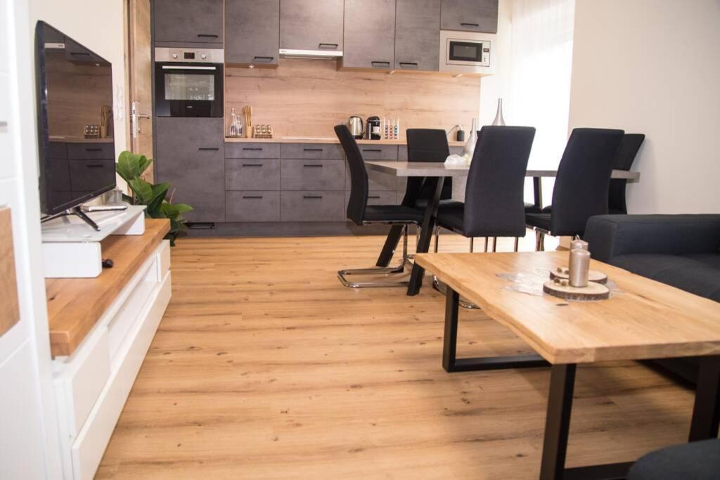 Rochus Appartements Sautens Eksteriør billede